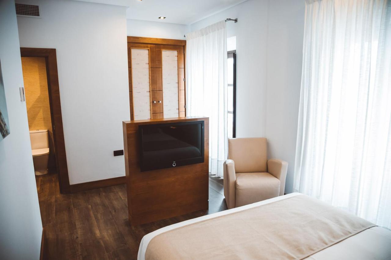 Ferreira Hostal Boutique Кониль-де-ла-Фронтера Экстерьер фото